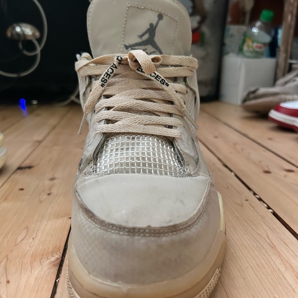 Off-White x women’s Air Jordan 4 SP ‘sail’ main image 7